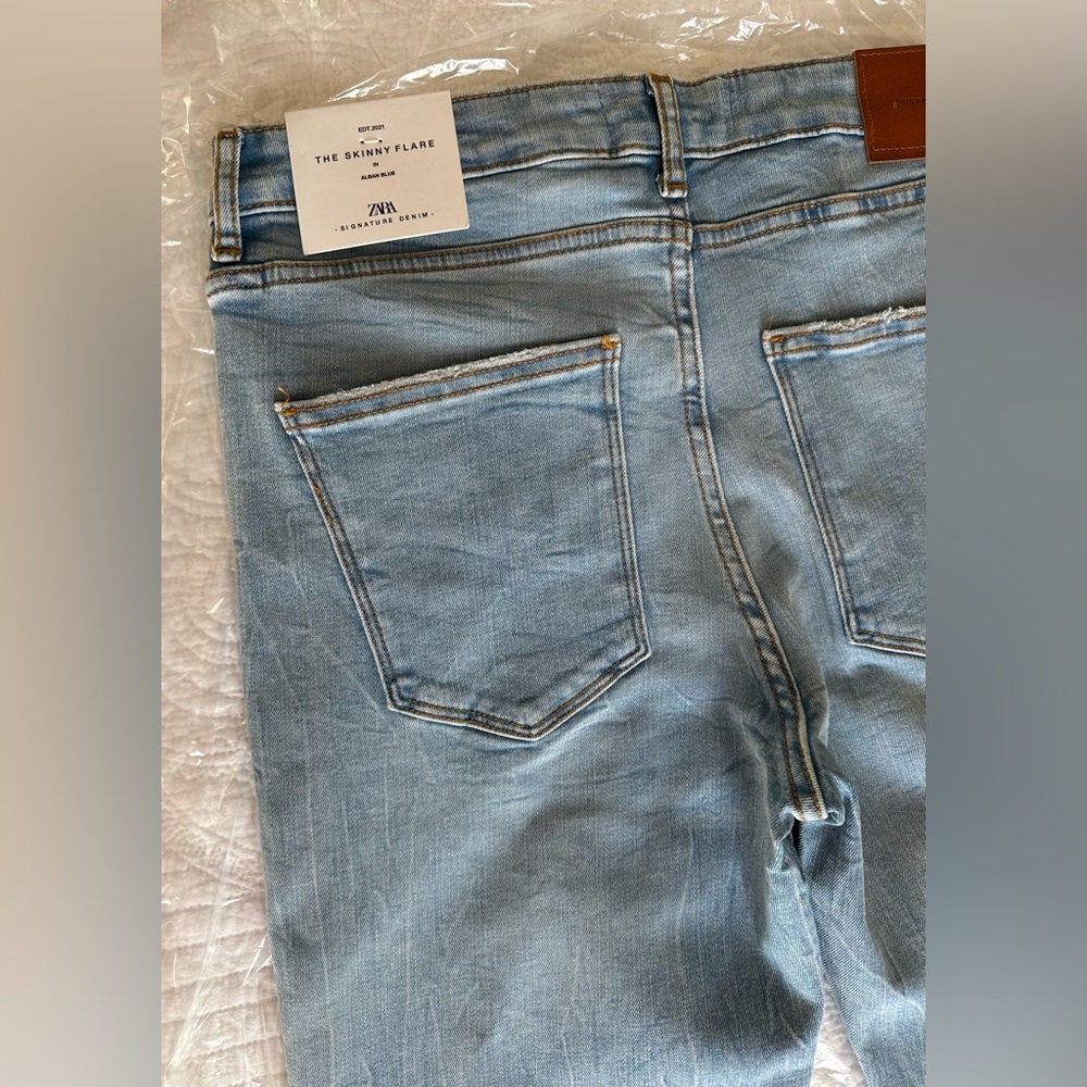 Zara. High waisted, Flare leg. Tall. 👍 Size 10❤️ - Picture 13 of 14